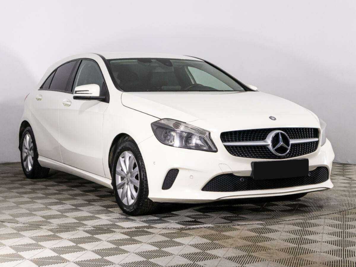 Mercedes-Benz A-Класс 180, 2016 Фото №3