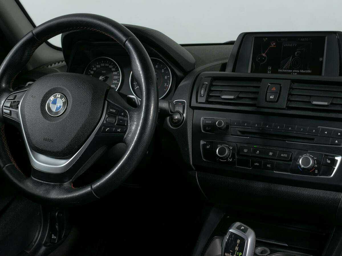 BMW 1 серии 116i, 2014 Фото №11