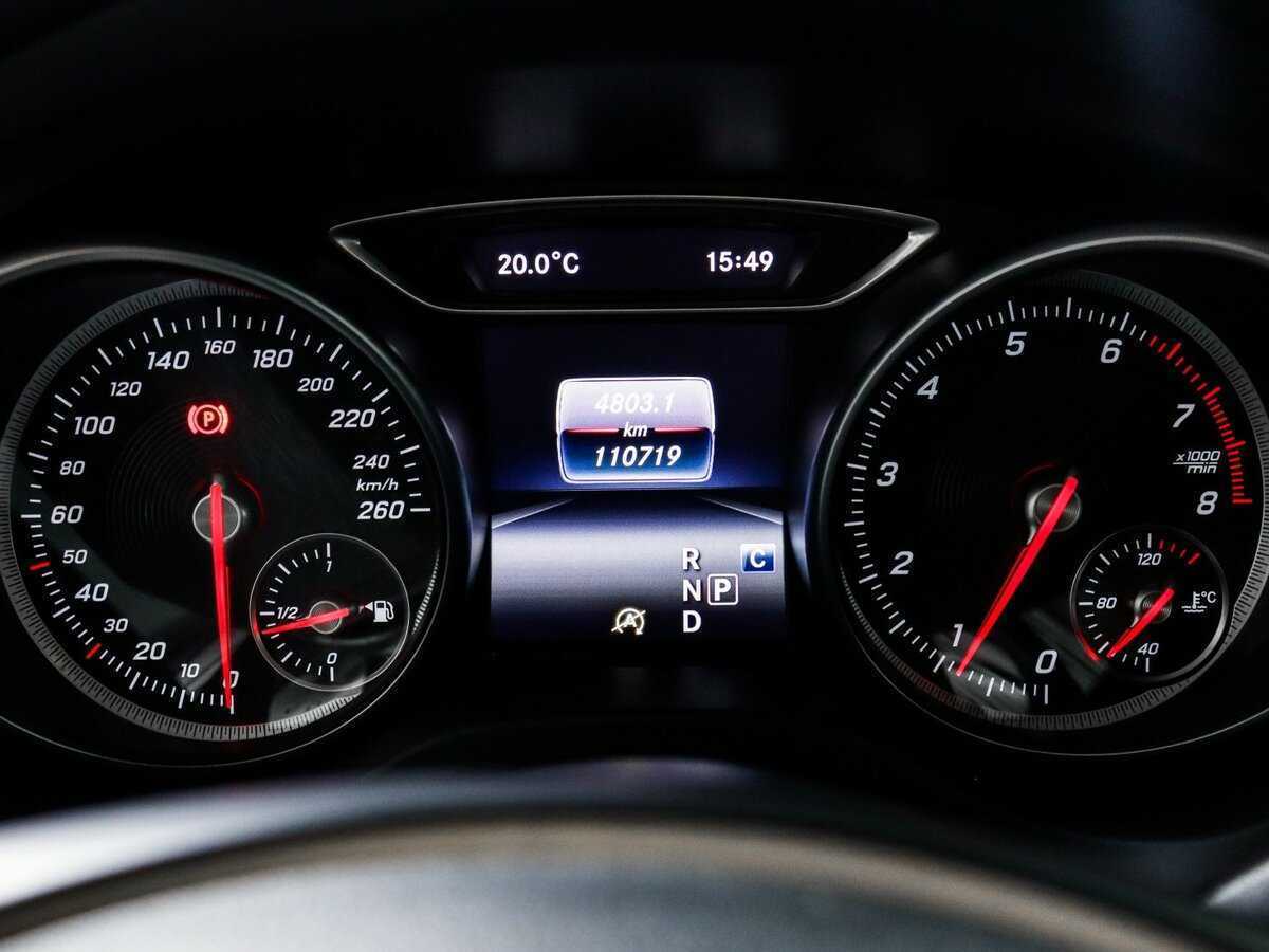 Mercedes-Benz GLA 200, 2017 Фото №11