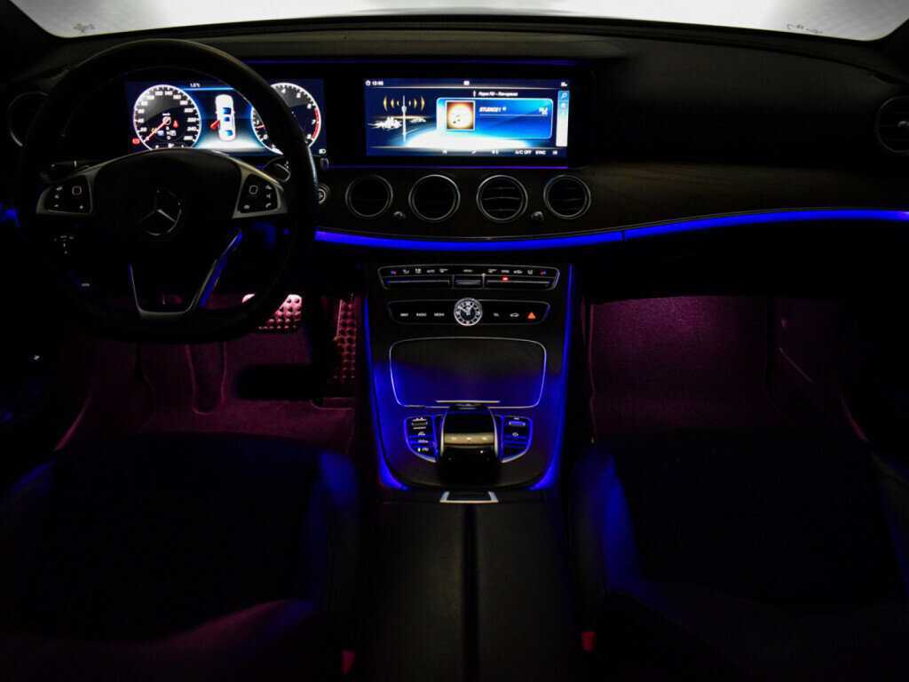 Mercedes-Benz E-Класс 200, 2017 Фото №24