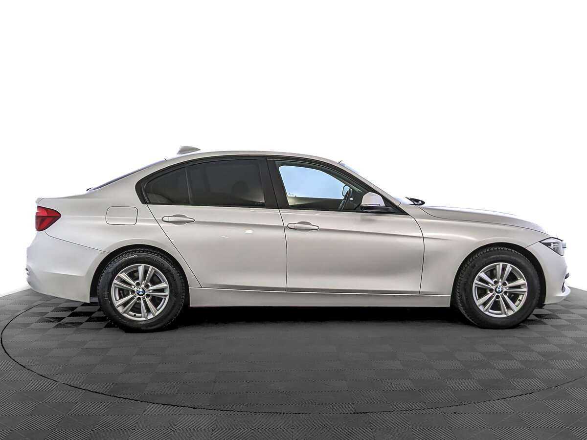 BMW 3 серии 318i, 2017 Фото №4