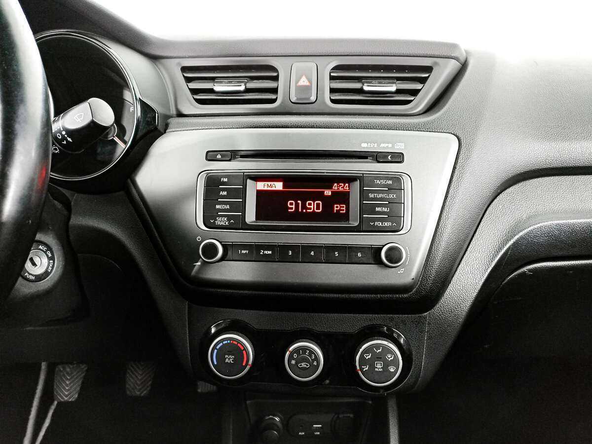 Kia Rio, 2015 Фото №11