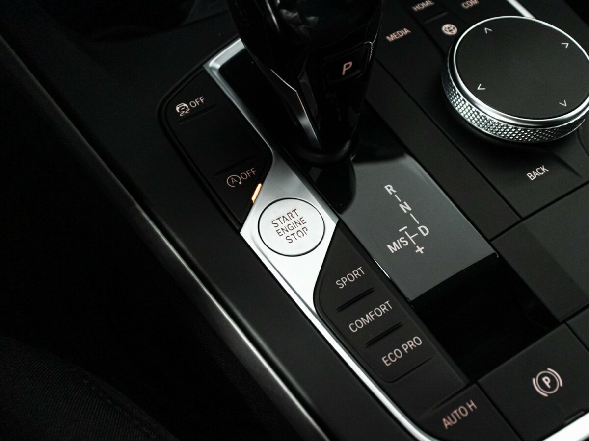 BMW 1 серии 116d III (F40), 2020 Фото №16