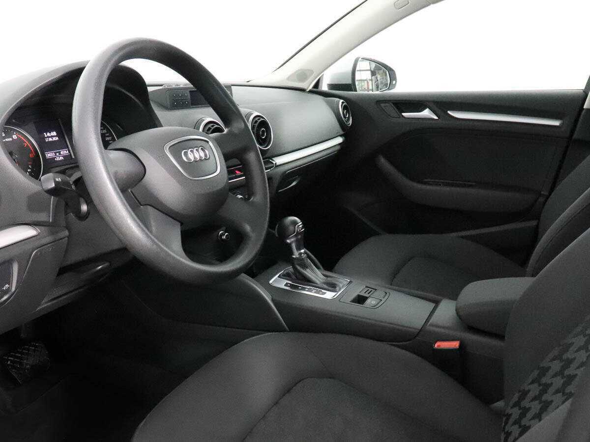 Audi A3, 2014 Фото №10