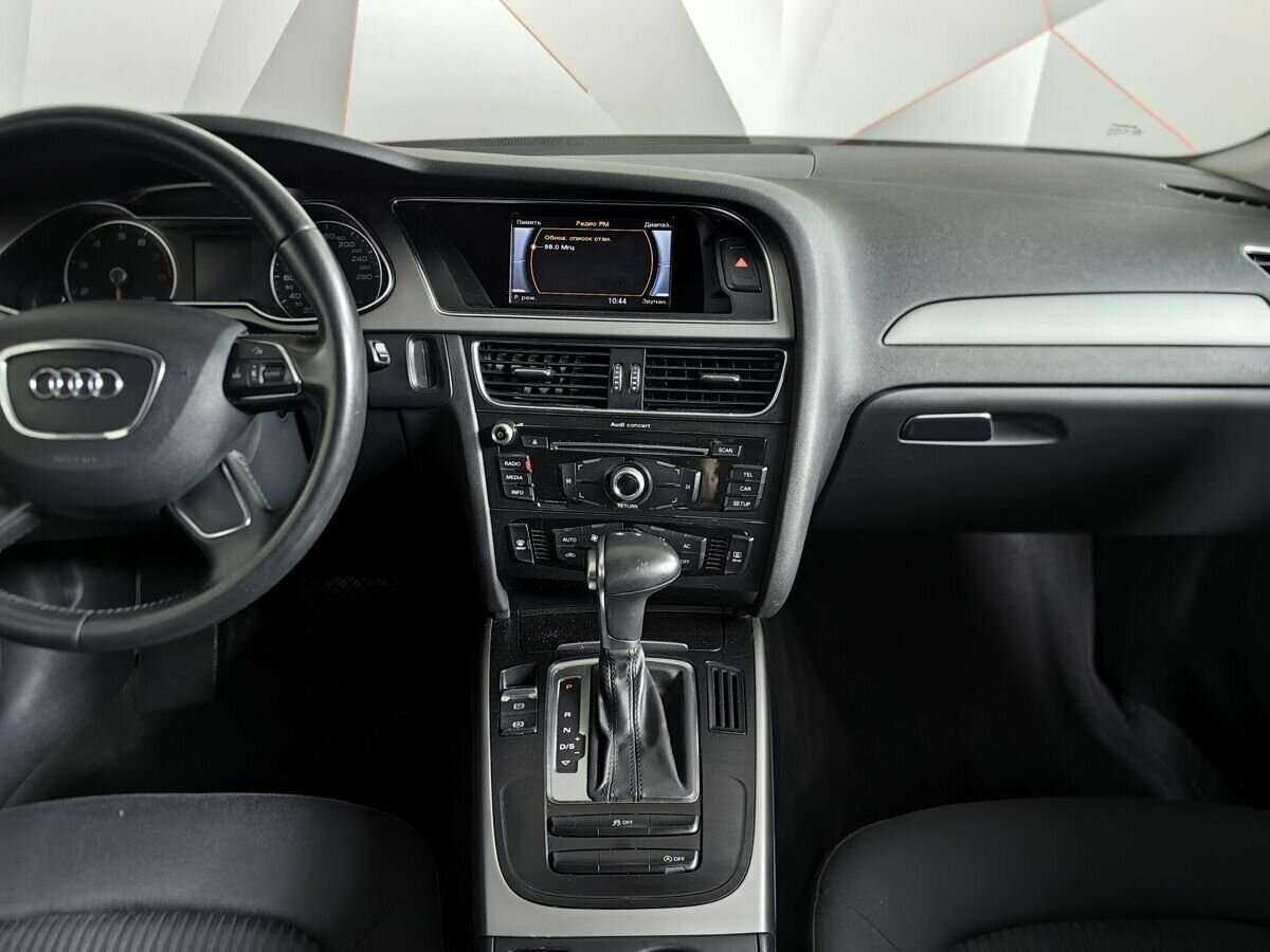 Audi A4, 2012 Фото №11