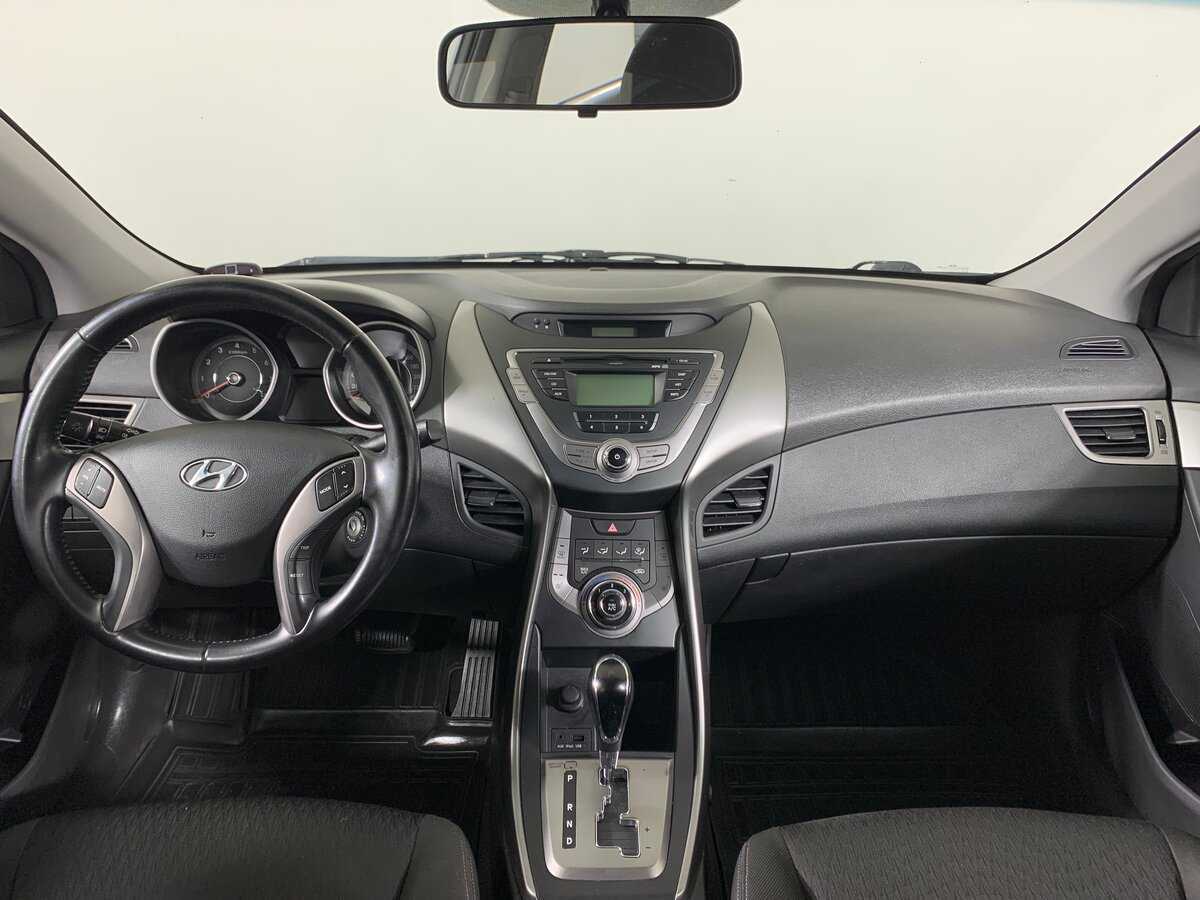Hyundai Elantra, 2012 Фото №13