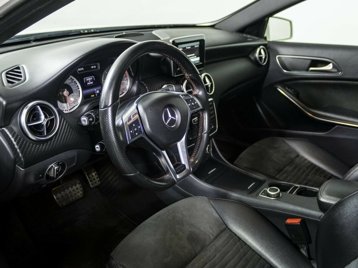 Mercedes-Benz A-Класс 180 III (W176), 2014 Фото №10