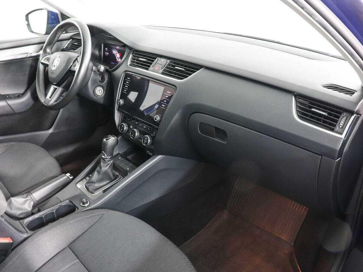 Skoda Octavia, 2018 Фото №10