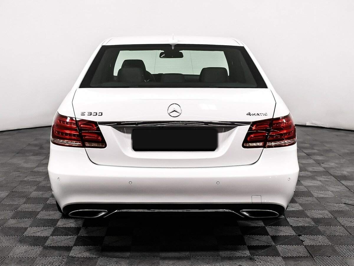 Mercedes-Benz E-Класс 300, 2014 Фото №6