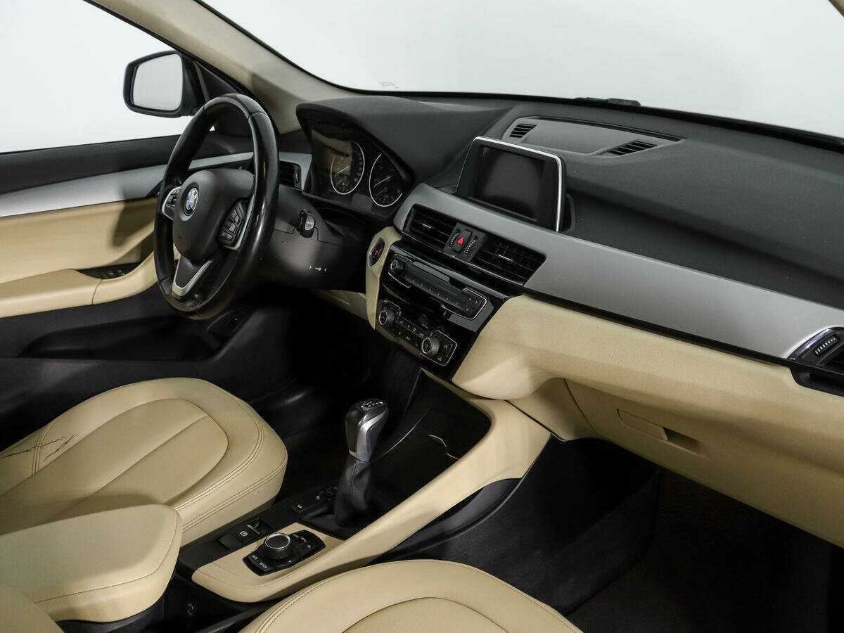 BMW X1 18d xDrive, 2017 Фото №15
