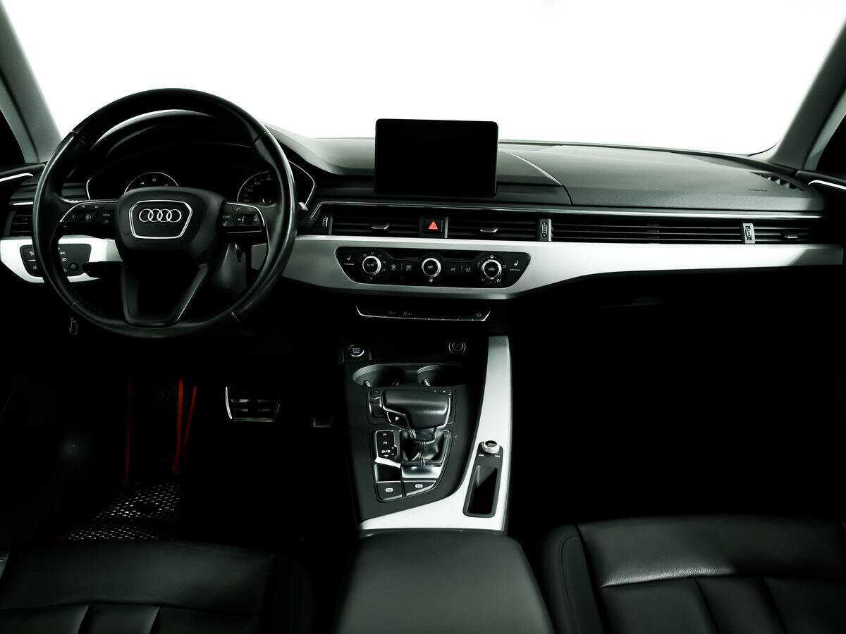 Audi A4, 2017 Фото №11
