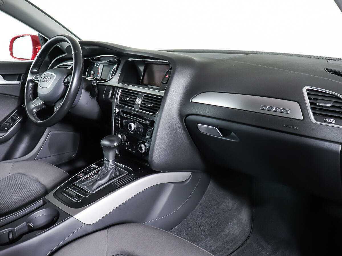Audi A4, 2012 Фото №9