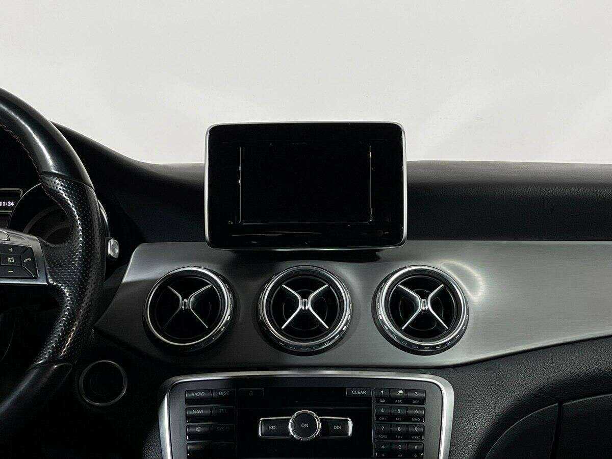 Mercedes-Benz GLA 250, 2014 Фото №12