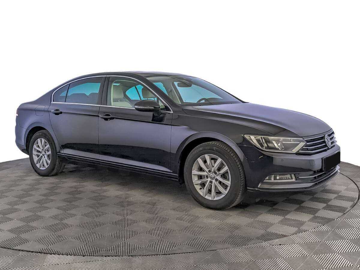 Volkswagen Passat, 2018 Фото №3