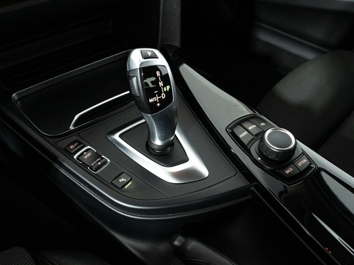 BMW 3 серии 320d xDrive VI (F3x) Рестайлинг, 2017 Фото №16