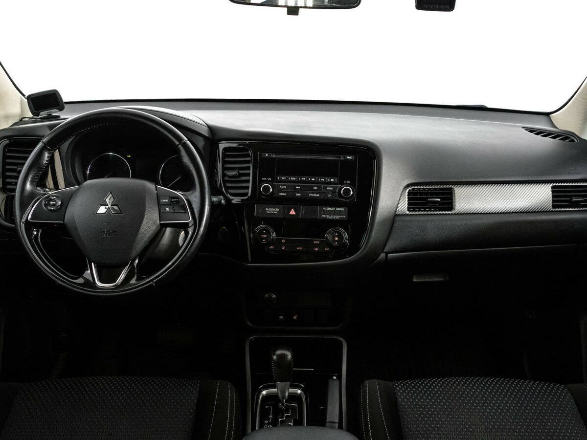 Mitsubishi Outlander, 2018 Фото №10