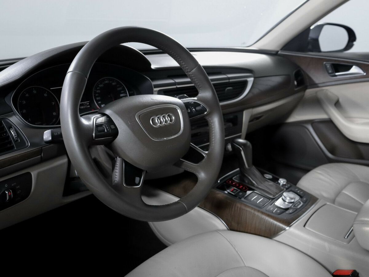 Audi A6 IV (C7) Рестайлинг, 2015 Фото №14