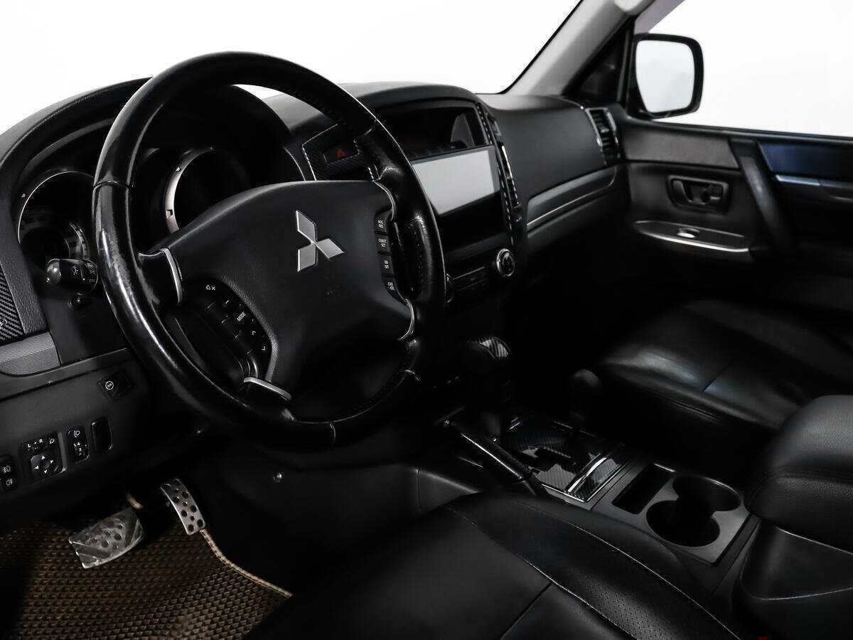 Mitsubishi Pajero, 2013 Фото №9
