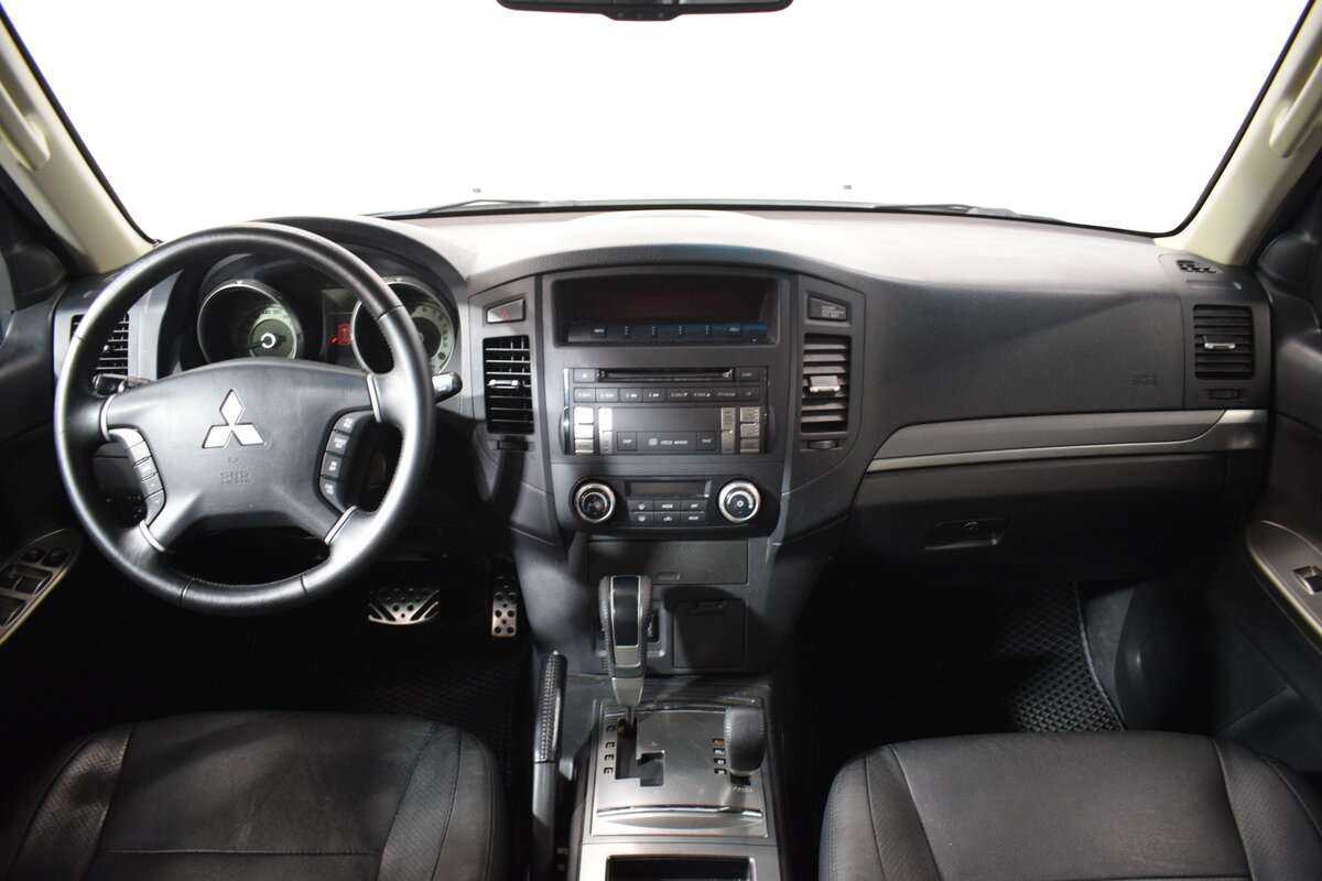 Mitsubishi Pajero, 2014 Фото №14