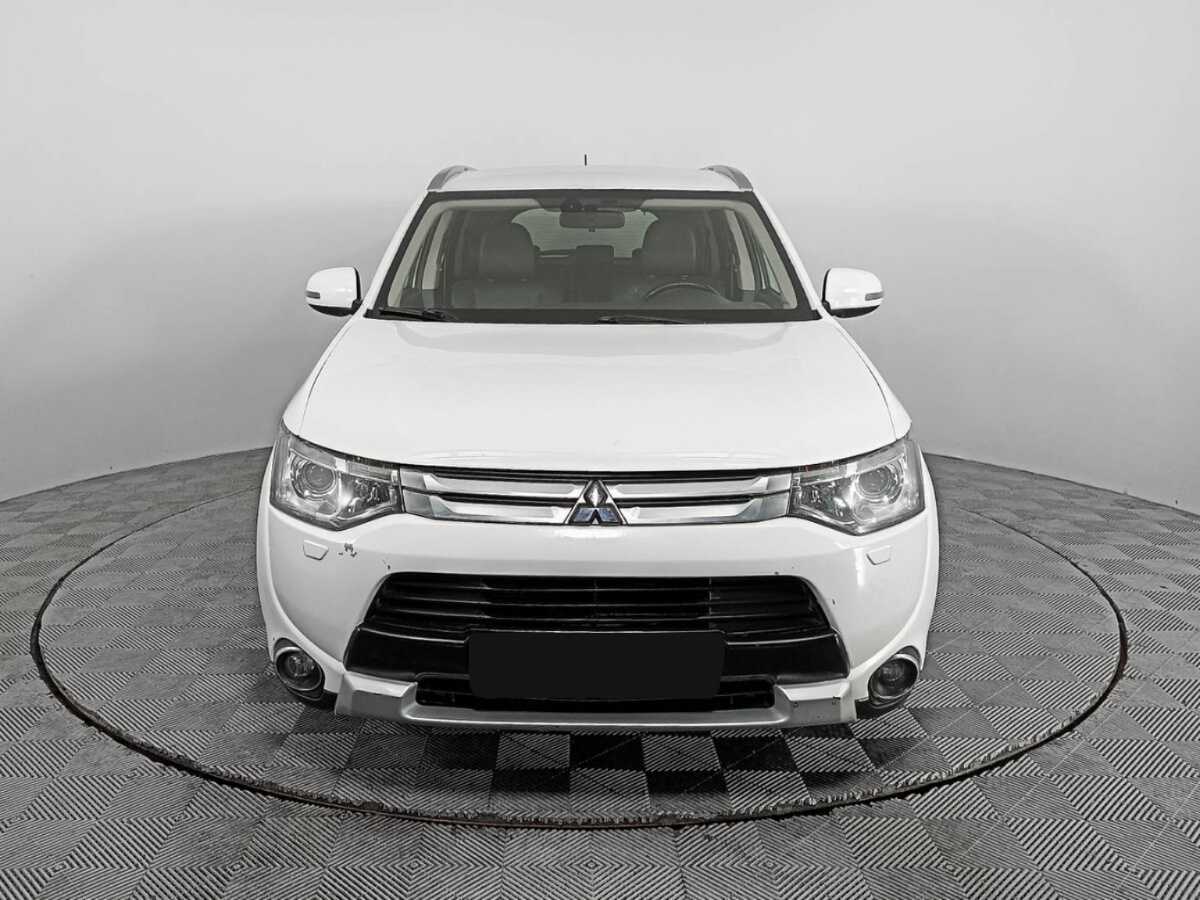 Mitsubishi Outlander, 2014 Фото №2