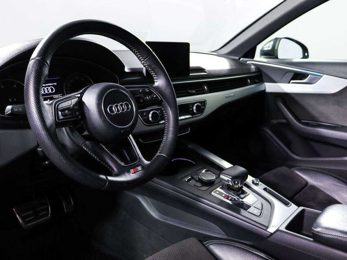 Audi A4, 2017 Фото №11
