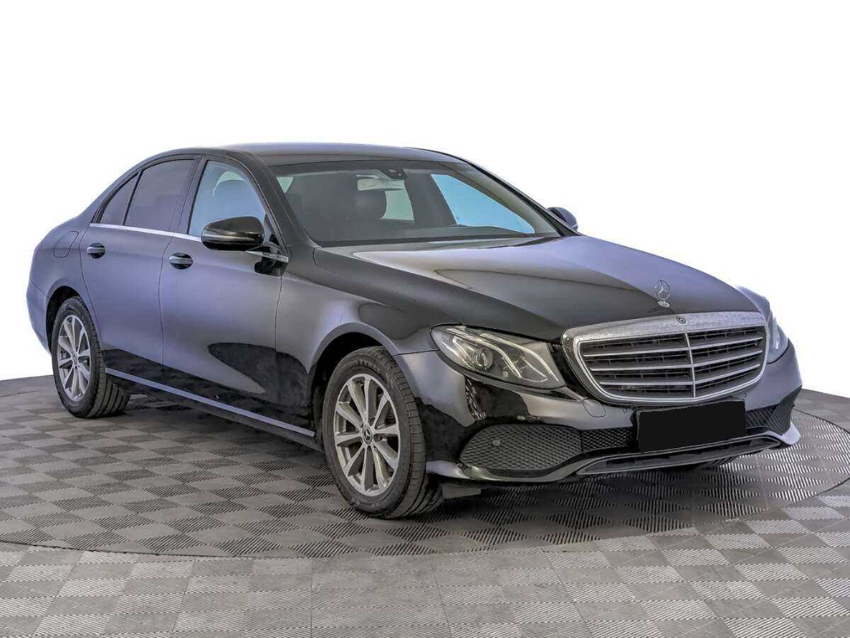 Mercedes-Benz E-Класс 200, 2018 Фото №3