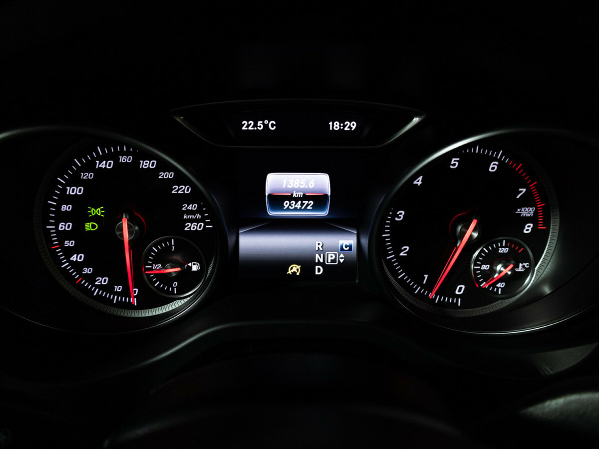 Mercedes-Benz GLA 250 I (X156) Рестайлинг, 2017 Фото №12