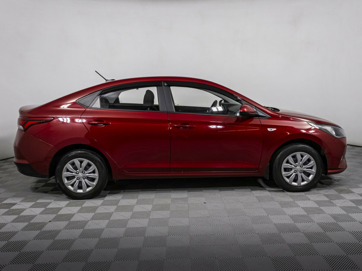 Hyundai Solaris II Рестайлинг, 2020 Фото №4