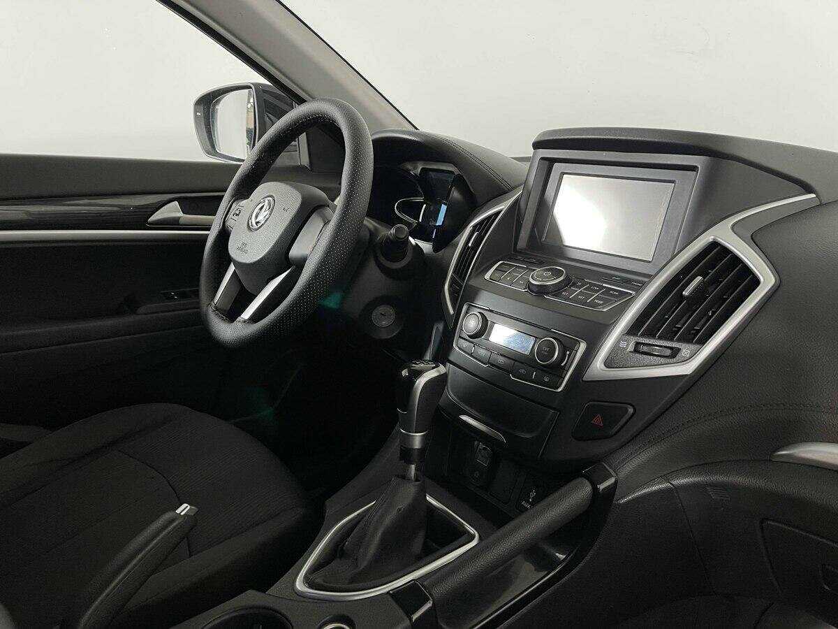 Dongfeng AX7, 2017 Фото №9