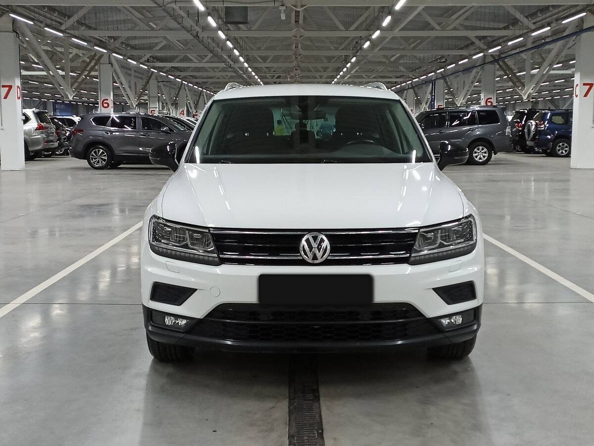 Volkswagen Tiguan, 2019 Фото №2