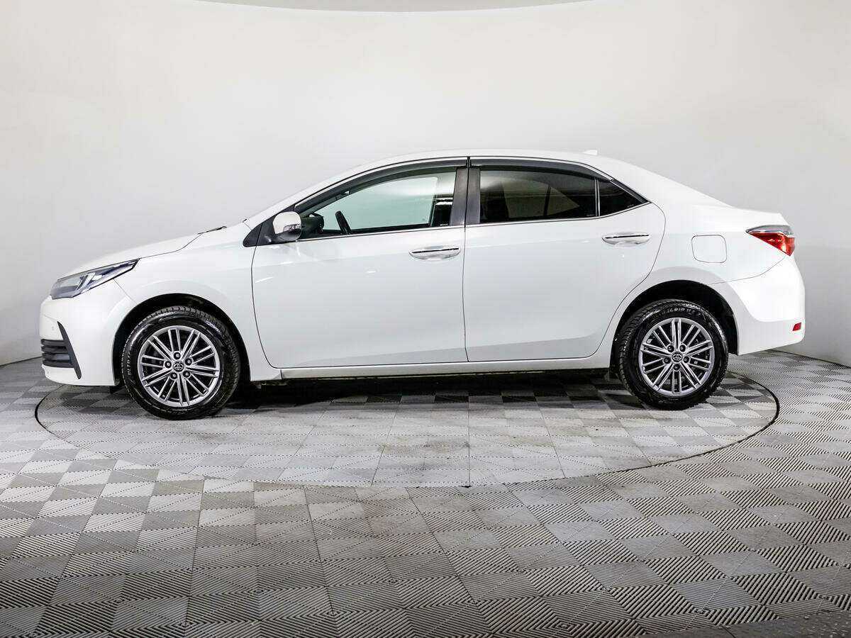 Toyota Corolla, 2018 Фото №8