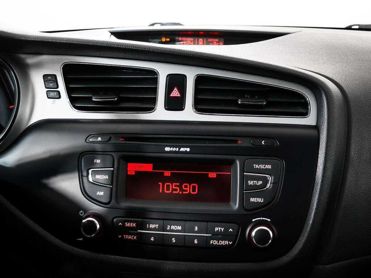Kia Ceed, 2013 Фото №12
