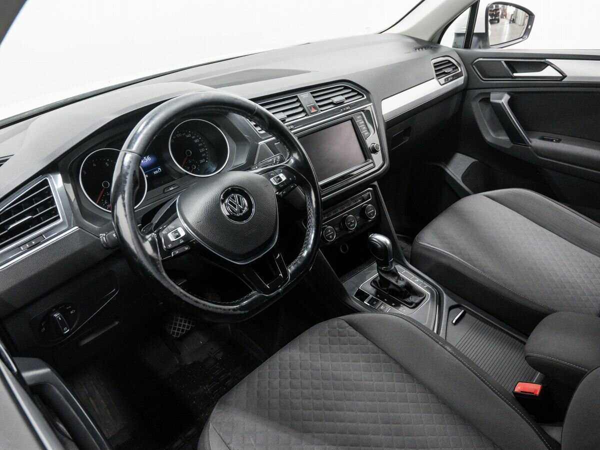 Volkswagen Tiguan, 2017 Фото №14