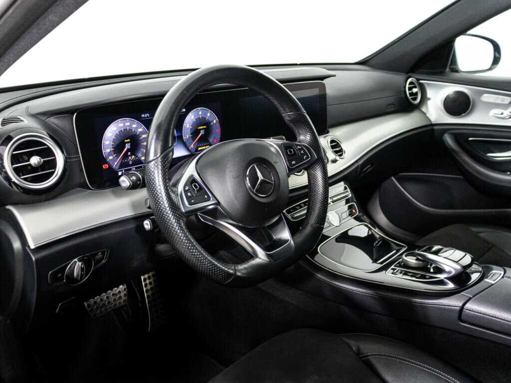 Mercedes-Benz E-Класс 200, 2017 Фото №11