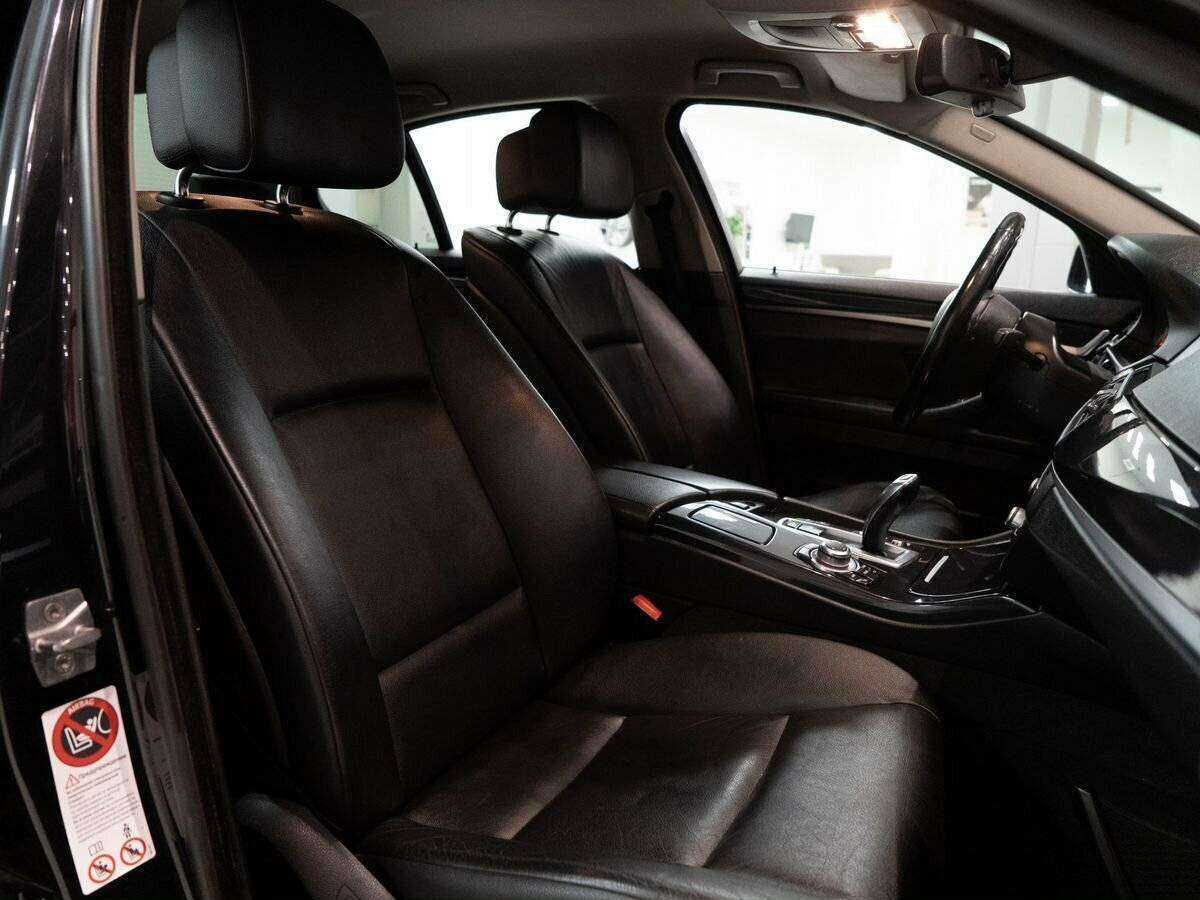 BMW 5 серии 525d xDrive, 2012 Фото №10