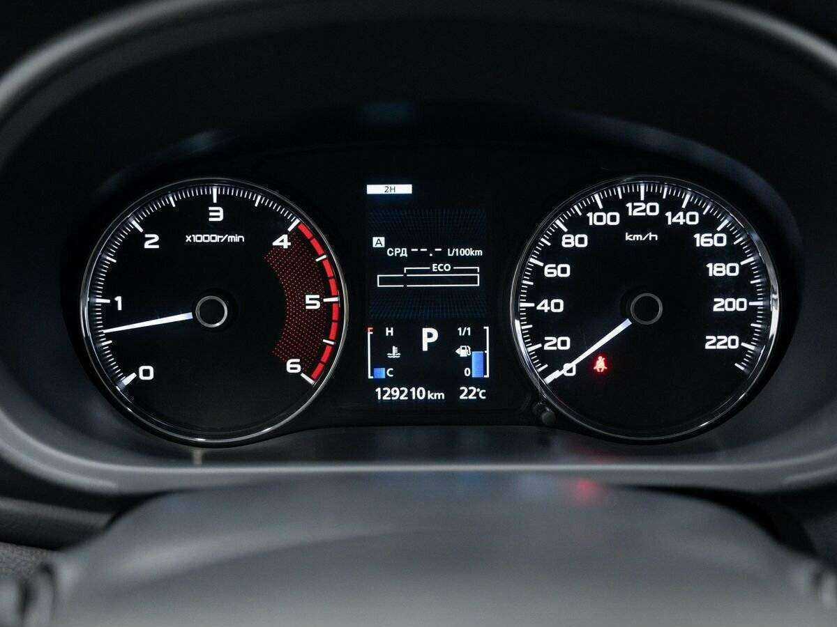 Mitsubishi Pajero Sport, 2018 Фото №12