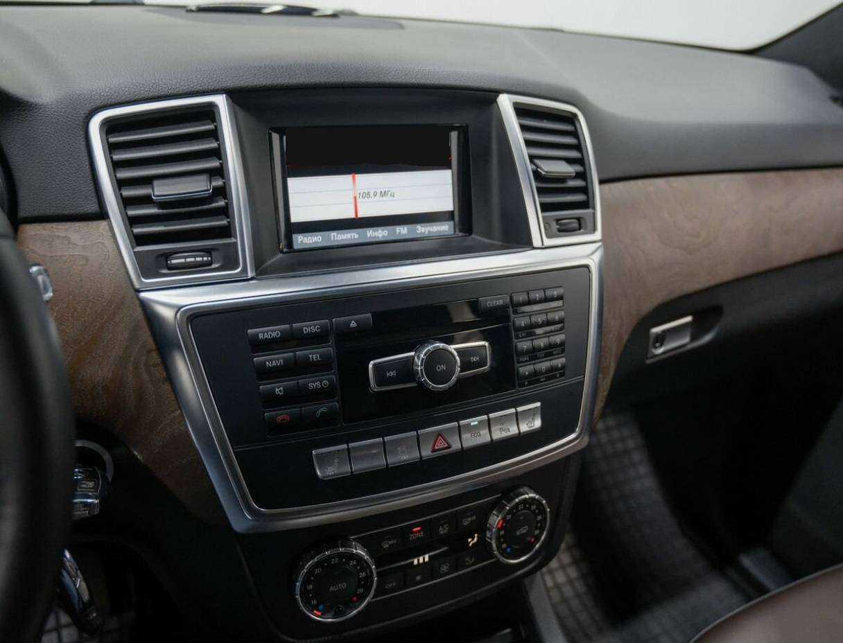 Mercedes-Benz M-Класс 350 CDI, 2013 Фото №22