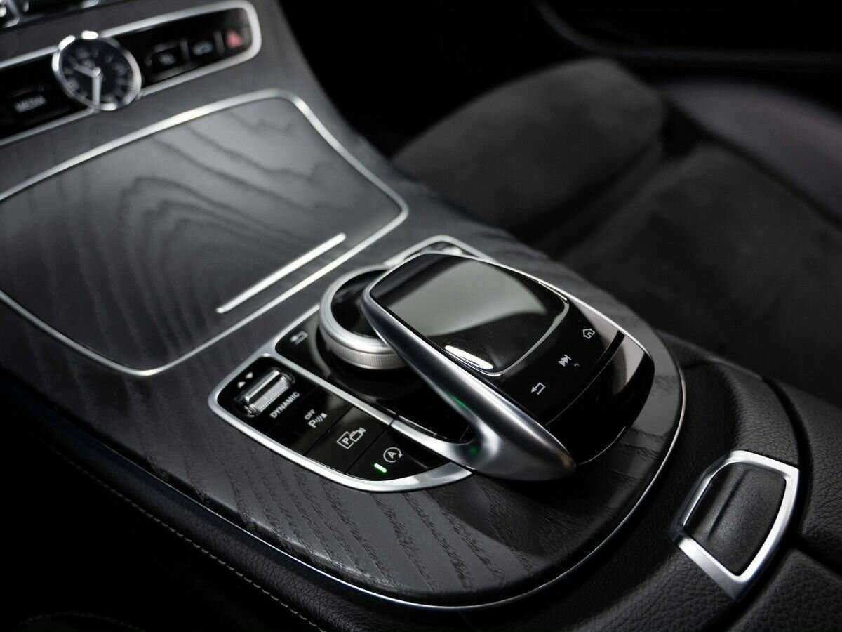 Mercedes-Benz E-Класс 220 d, 2018 Фото №19