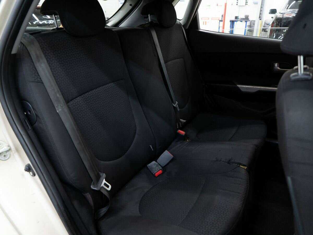 Kia Rio 4-speed, 2012 Фото №7