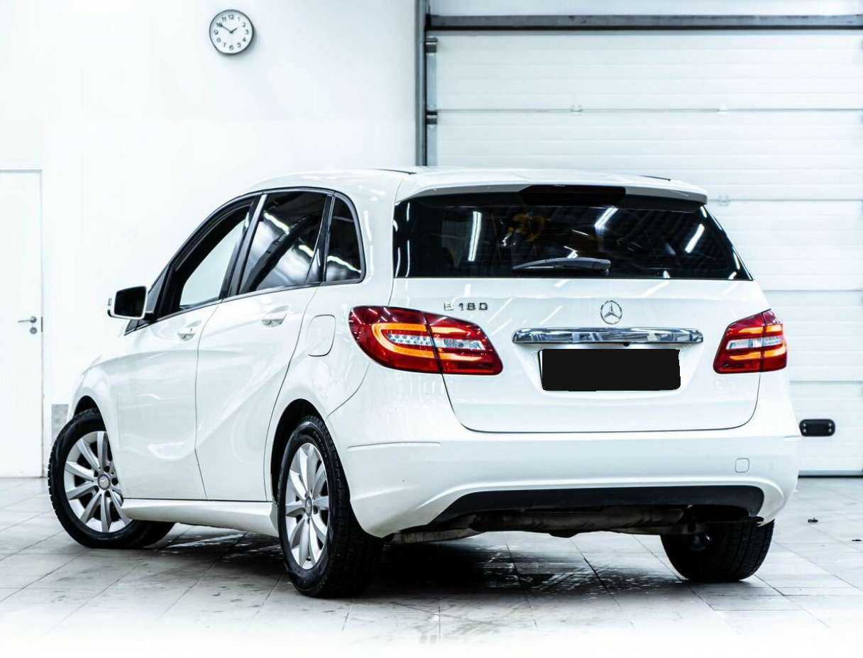 Mercedes-Benz B-Класс 180, 2013 - 105 300 км. | Фото №4