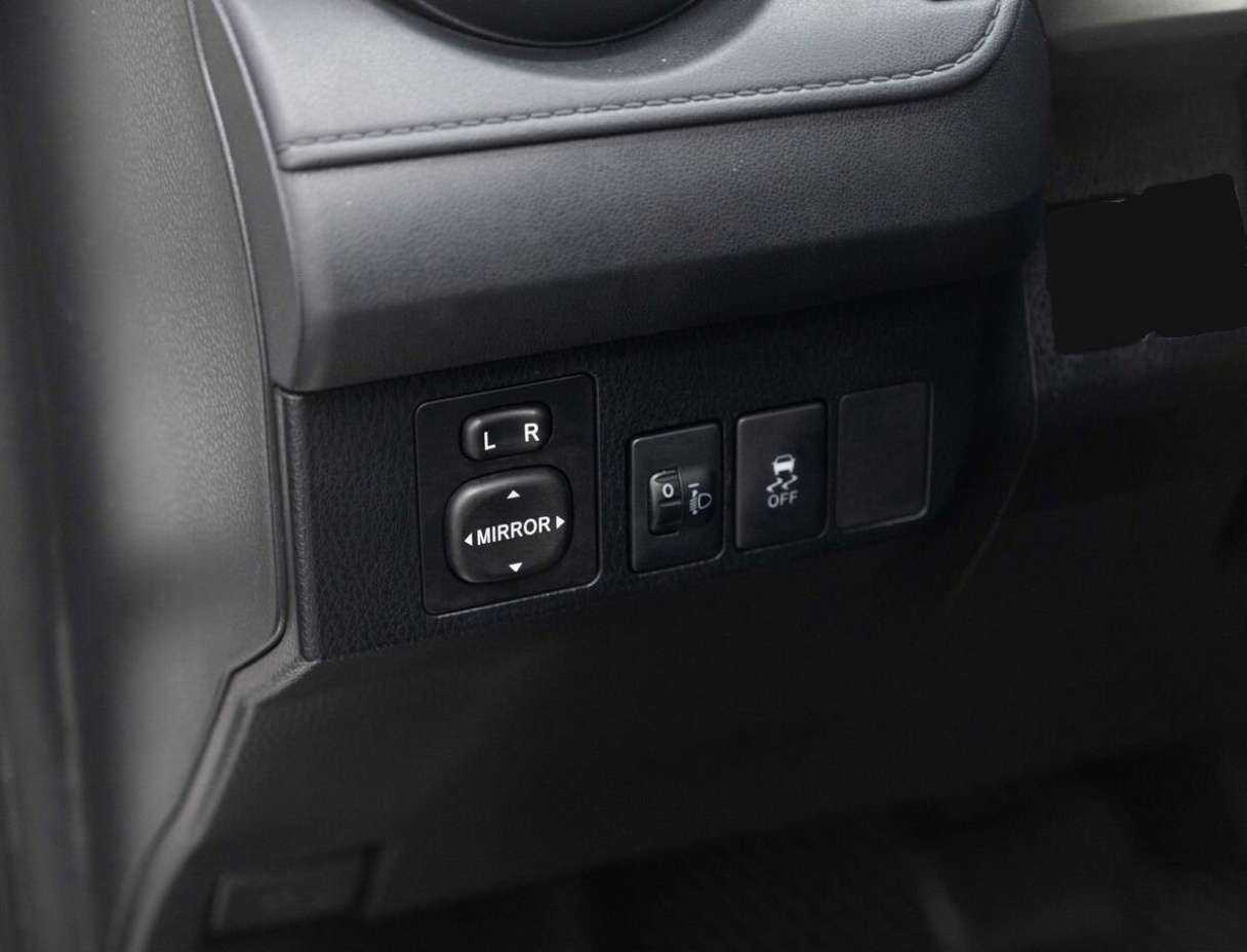 Toyota RAV4, 2013 Фото №20