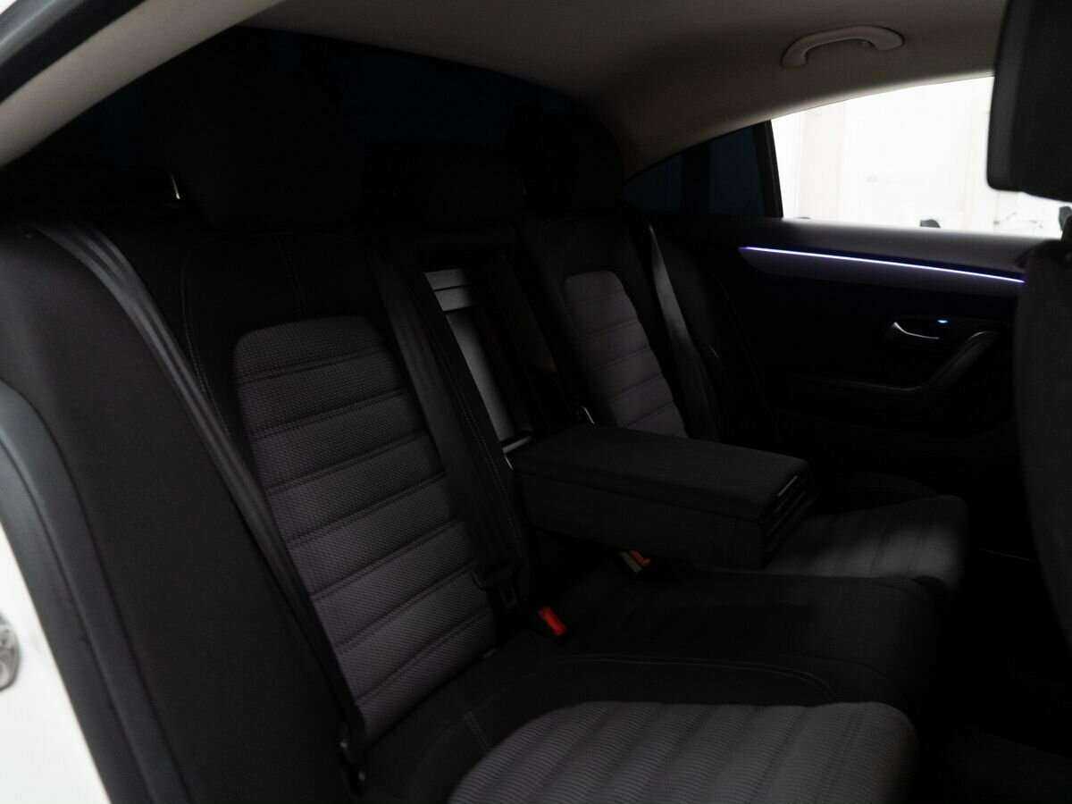 Volkswagen Passat CC, 2012 Фото №8