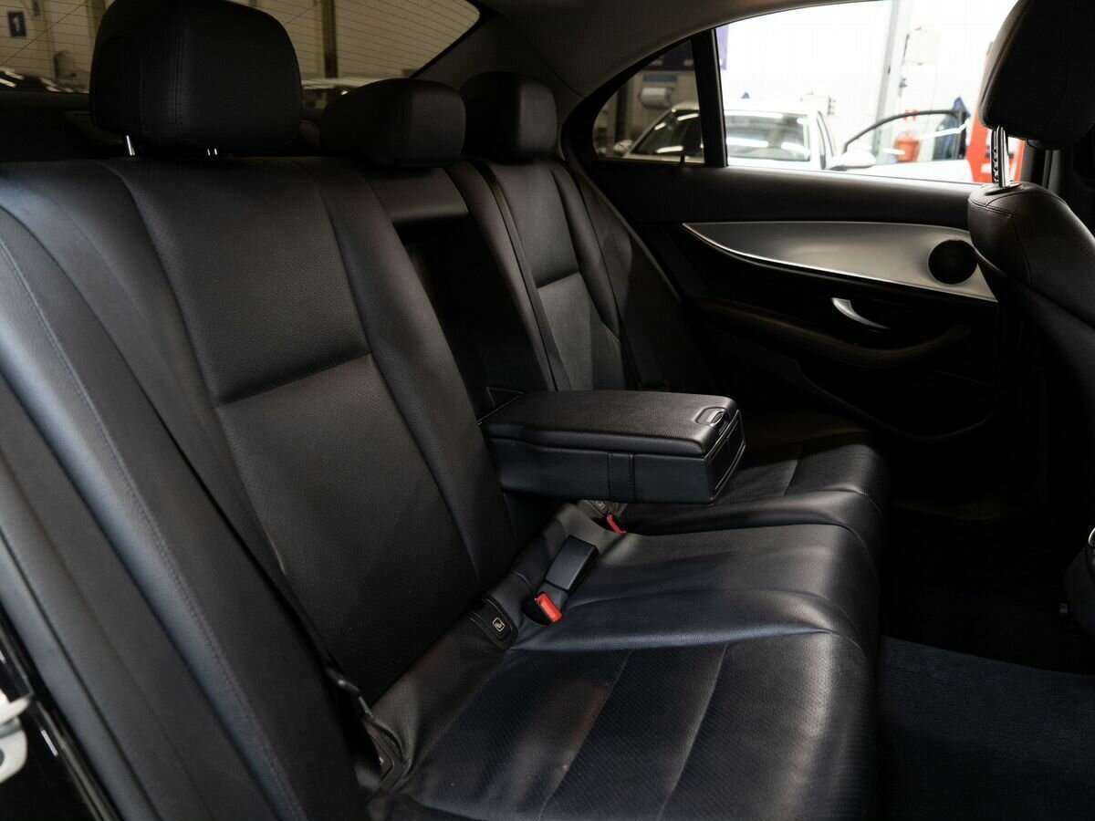 Mercedes-Benz E-Класс 200, 2019 Фото №10