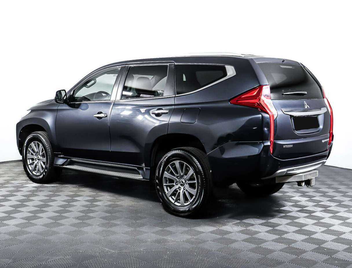Mitsubishi Pajero Sport, 2018 Фото №7