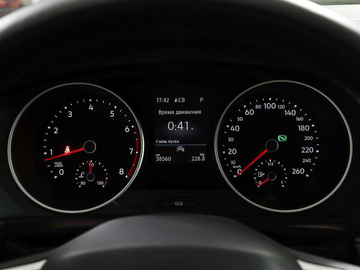 Volkswagen Tiguan, 2021 Фото №14