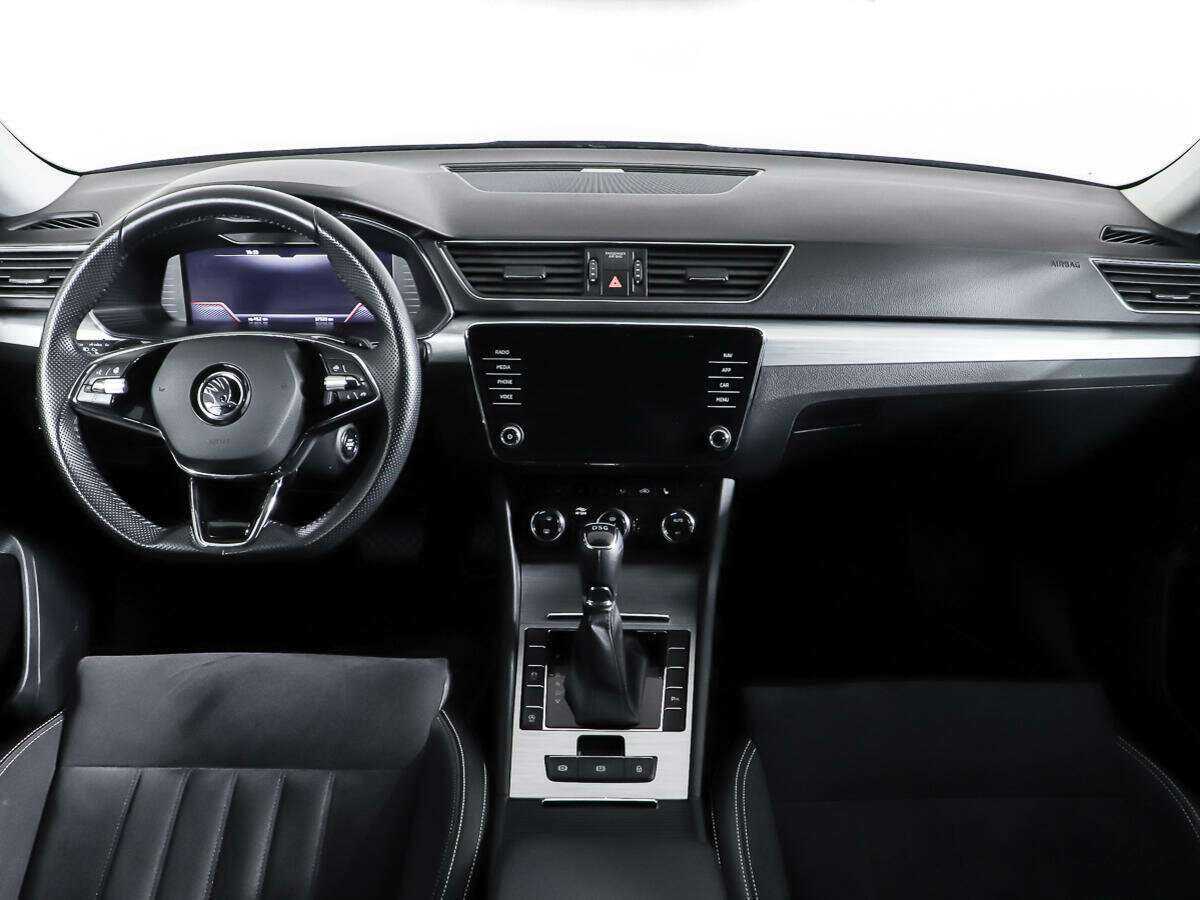 Skoda Superb, 2020 Фото №11