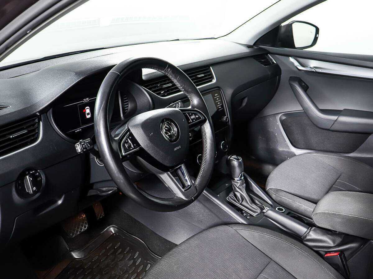 Skoda Octavia, 2018 Фото №13