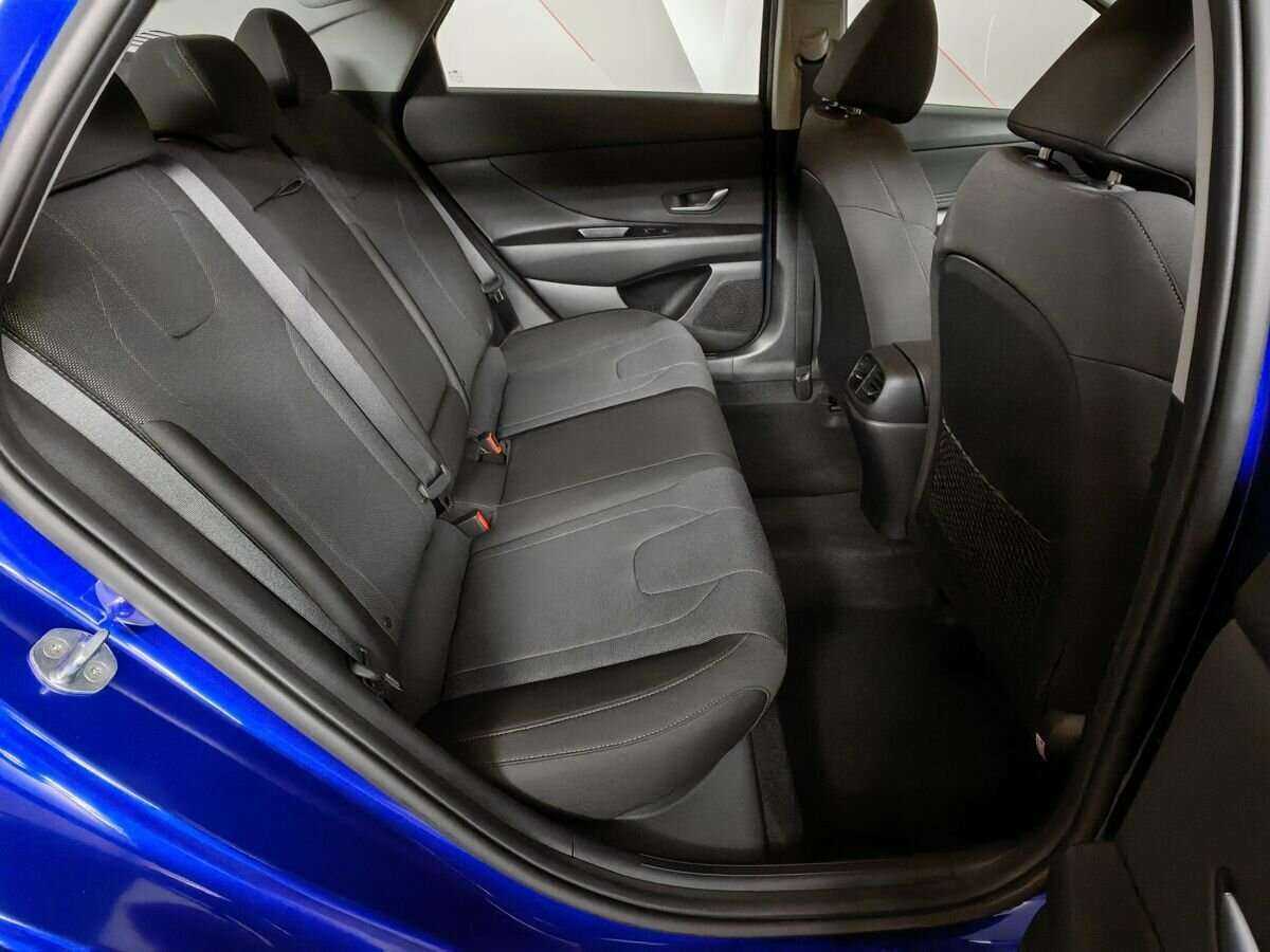 Hyundai Elantra, 2022 Фото №12