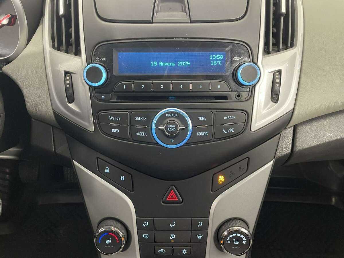 Chevrolet Cruze, 2014 Фото №12