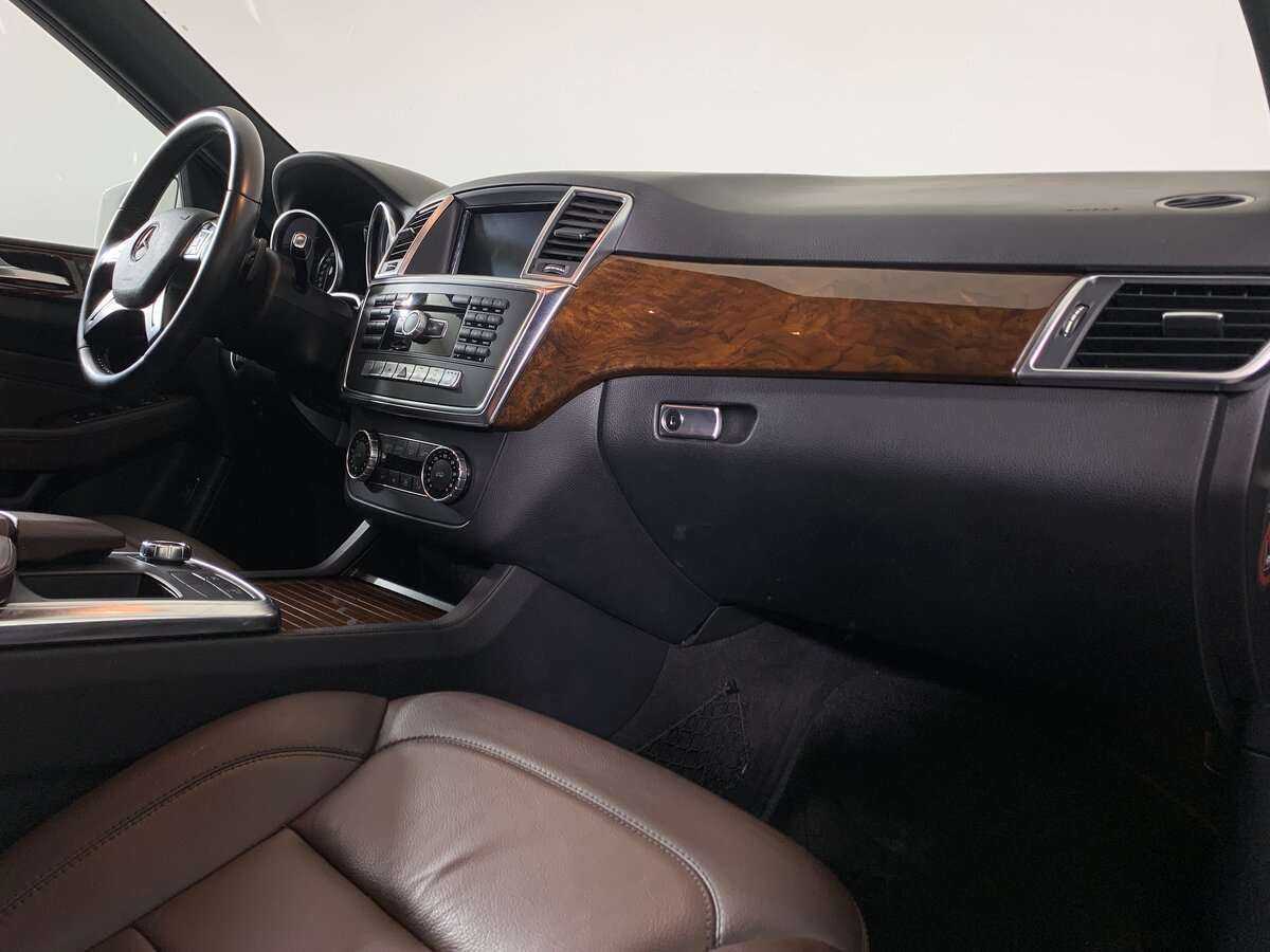 Mercedes-Benz M-Класс 400, 2014 Фото №13